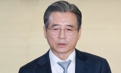 김용범 “보유·양도세 누진율 상향 검토…주택 공급도 기대 이상으로” - 뽐뿌:정치/경제뉴스 김용범 “보유·양도세 누진율 상향 검토…주택... 