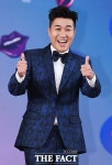 [TF포토] 김종민, 1박2일로 돌아온 신난 바보 - 뽐뿌:방송/연예뉴스 [TF포토] 김종민, 1박2일로 돌아온 신난 바보