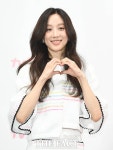 첫사랑 미소 정려원 [TF사진관] - 뽐뿌:방송/연예뉴스  첫사랑 미소 정려원 [TF사진관]