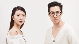 [4.9점] 단,10g! 스위스명품소재 블루라이트차단 안경