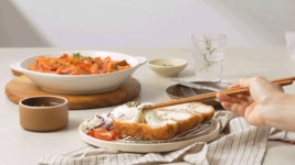 웰돈카츠&떡볶이비전점 | [로컬 맛집]검증된 찐단골들의 강추 조합 "치즈카츠&떡볶이 밀키트”
