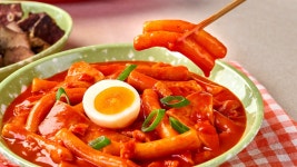 [대한떡볶이] 무가 들어간 국가대표 대한떡볶이 4팩 세트 (보통맛/매운맛