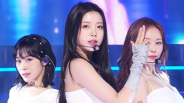 블리처스(BLITZERS) - 마카레나(Macarena)- | SBS 230528 방송 - 곰TV