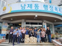 (주)승하트레이딩 - 19048 | 승하, 순천시 남제동 저소득층에 삼계탕 밀키트 지원 - 뽐뿌:뉴스게시판 승하, 순천시 남제동 저소득층에 삼계탕 밀키트 지원