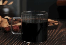 수원산흑염소건강원 | [30년 전통] 기력보충! 뼈까지 통.째.로 넣은 진~한 흑염소즙 by 삼학건강원