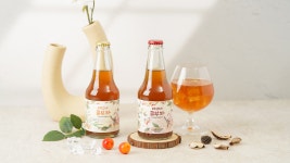 몸에 좋은 것만 가득! 지리산의 약초를 담아 맛+건강 모두 잡은 콤부차!