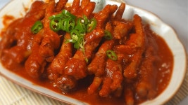 [국물닭발] 엄마의 마음으로 만든 진한 얼큰함! 간편하게 즐기는 매운맛!... | 와디즈 오픈예정 와디즈 오픈예정 | [국물닭발] 엄마의 마음으로 만든... 
