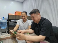 캠핑 일회용 밥 그만드세요! 궁극의 고소함, 겉바속촉 대통밥을 소개합니다 by (주)이안스푸드글로벌