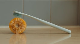 [갓성비] 일반칫솔 대비 5배 풍성한 바이하얀 칫솔 | 집들이 필수템 by 에코넥트(주)