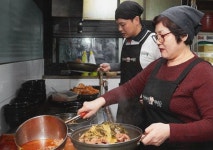[만족도 5.0] 대한민국 3대 감자탕! 전설의 맛집 군포 전주감자탕 by 주식회사 바루