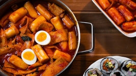 부산남포동 <할머니가래떡볶이> 특별구성! | 와디즈 오픈예정 와디즈... [앵콜]김영옥배우님의 PICK! 부산남포동 <할머니가래떡볶이> 특별구성!