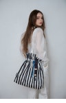 복주머니백에 담긴 전통 금박 댕기의 미학, <나를 위한 부적 : 글리프>