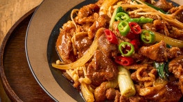 [문의폭주] 한 번 먹으면 다신 다른 불고기 못먹어요. 유황 오리 불고기