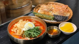 분식맛집 창화당 베스트메뉴! 모둠만두, 쫄면, 떡볶이! 3종세트! | 와디즈 오픈예정 분식맛집 창화당 베스트메뉴! 모둠만두, 쫄면, 떡볶이! 3종세트! 