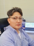 흘러내림 없이 꽉 잡아주니까, 내 무릎의 새로운 시작 by (주)더건강한사람들