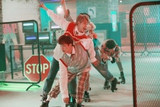 멜론매거진>멜론 꾸러기돌의 귀환! 임팩트만이 표현할 수 있는 임팩트표 응원가! 텐션업