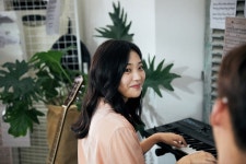 멜론매거진>멜론 짙어진 이별 감성, 노을 [늦은 밤 너의 집 앞 골목길에서]