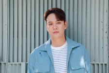 멜론매거진>멜론 가슴을 울리는 웰메이드 감성 발라더, 김용준 [그때, 우린]