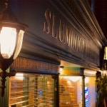 멜론매거진>멜론 도심 속 산장 같은 바버샵, 슬럼독바버샵