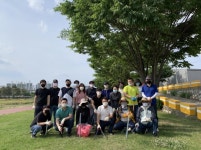 경산시 총무과 직원, 남천강변 환경정화 봉사활동 실시 | 위키트리 경산시 총무과 직원, 남천강변 환경정화 봉사활동 실시