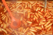 동남아에서 인기 끌고있는 떡볶이 효능 | 위키트리 동남아에서 인기 끌고있는 떡볶이 효능