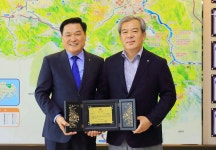 곡성군 석곡농협 백세미, 전남 10대 고품질 브랜드 쌀 장려상 수상 | 위키트리 곡성군 석곡농협 백세미, 전남 10대 고품질 브랜드 쌀 장려상 수상