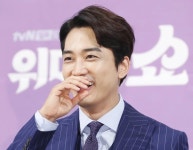 “안영미·박나래…” 송승헌, '나혼산' 이후 다시 한번 예능에 뜬다 | 위키트리 “안영미·박나래…” 송승헌, '나혼산' 이후 다시 한번 예능에 뜬다 