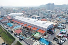 [상인여러분 부자되세요]함평천지전통시장 현대식 점포 개장(사진+영상) | 위키트리 [상인여러분 부자되세요]함평천지전통시장 현대식 점포 개장... 