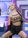 김희철과 2년 넘게 ♥…모모, 꾹 참던 행동 싹 다 터트렸다 (영상) | 위키트리 김희철과 2년 넘게 ♥…모모, 꾹 참던 행동 싹 다 터트렸다 (영상)