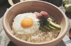 “주식을 바꿔야 살 안 찐다” 요즘 다이어터를 위한 꿀팁 4가지 | 위키트리 “주식을 바꿔야 살 안 찐다” 요즘 다이어터를 위한 꿀팁 4가지 