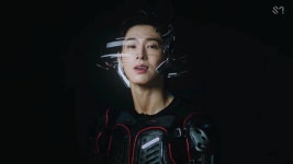 컴백 앞두고 티저 공개한 유노윤호, 가사 한 줄 때문에 난리 났다 | 위키트리 컴백 앞두고 티저 공개한 유노윤호, 가사 한 줄 때문에 난리 났다