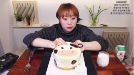 “너무 죄송합니다” 잘 나가던 입짧은햇님, 갑자기 사과문 올렸다 | 위키트리 “너무 죄송합니다” 잘 나가던 입짧은햇님, 갑자기 사과문 올렸다