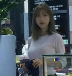 사진 한 장으로 인생역전한 전설의 동탄 PC방 알바녀 | 위키트리 사진 한 장으로 인생역전한 전설의 동탄 PC방 알바녀