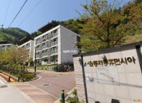 아파트 월세가 고작 5만5000원… 그런데 아파트 수준과 전망이 장난 아닙니다 | 위키트리 아파트 월세가 고작 5만5000원… 그런데 아파트... 