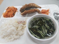 삼성 구내식당, 음식도 이렇게 잘 나오는데 뭔가 특이한 점이 있네요 (사진) | 위키트리 삼성 구내식당, 음식도 이렇게 잘 나오는데 뭔가 특이한... 