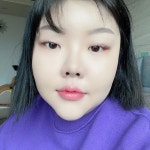 “너무 뻔뻔하다” 자숙 후 돌아온 유튜버 홀리, 댓글 상황이 심각하다 | 위키트리 “너무 뻔뻔하다” 자숙 후 돌아온 유튜버 홀리, 댓글 상황이... 