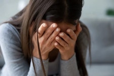 “라멘 서빙하다 국물 쏟았는데, 손님이 오히려 돈을 줬습니다” | 위키트리 “라멘 서빙하다 국물 쏟았는데, 손님이 오히려 돈을 줬습니다”