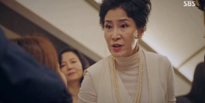 이건 못 참는다 송회장, 감옥가게 된 강마리에게 강력하게 한 마디 날렸다 | 위키트리 이건 못 참는다 송회장, 감옥가게 된 강마리에게... 