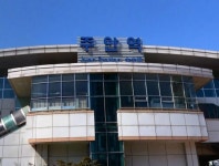 “인천 주안역에서 한 남성이 여성에게 한 행동, 충격입니다” (내용) | 위키트리 “인천 주안역에서 한 남성이 여성에게 한 행동... 