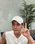 '감기' '또 한 번 사랑은 가고'로 유명한 이기찬, 3년 만에 기쁜 소식 전했다 (공식) | 위키트리 '감기' '또 한 번 사랑은 가고'로 유명한 이기찬, 3년... 