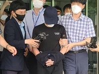 20개월 딸 성폭행 후 살해... '화학적 거세' 가능성 제기됐다 | 위키트리 20개월 딸 성폭행 후 살해... '화학적 거세' 가능성 제기됐다