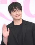 결혼도 안 했는데 벌써 할아버지…? 반려견 출산 소식 성시경, 축하 댓글 쏟아졌다 | 위키트리 결혼도 안 했는데 벌써 할아버지…? 반려견 출산... 