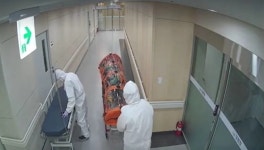 손가락 절단되고도 수술 거부 당하던 확진자, 한 의사가 살려냈다 (영상) | 위키트리 손가락 절단되고도 수술 거부 당하던 확진자, 한 의사가... 