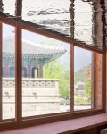 [오늘은머니] 와인에 브런치 즐기며 꽃 구경도 할 수 있는 ‘테라스... 와인에 브런치 즐기며 꽃 구경도 할 수 있는 ‘테라스 꾸까’ 광화문에 오픈