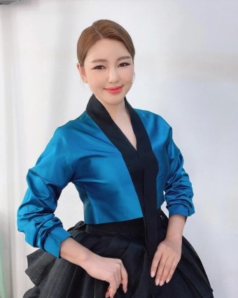 가수 송가인, 스타트롯 여자 부문 170주 연속 1위 기록 차지하며 트로트 여제의 명성!