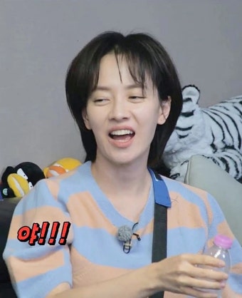 런닝맨 송지효, 딱 붙은 의상…'볼륨감' 정말 뜻밖입니다 (영상) | 위키트리 런닝맨 송지효, 딱 붙은 의상…'볼륨감' 정말 뜻밖입니다 (영상)
