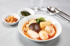 [오늘은머니] 1년 넘게 개발했다는 대한항공 ‘기내식 신메뉴’ | 위키트리 [오늘은머니] 1년 넘게 개발했다는 대한항공 ‘기내식 신메뉴’