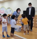 다니는 임직원 자녀들에게 한 질문... 정말 인간적이다 | 위키트리 이재용이 사내 어린이집에 다니는 임직원 자녀들에게 한 질문... 정말 인간적이다