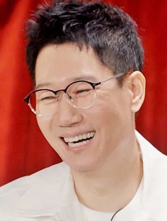 '런닝맨' 지석진, 환갑 앞둔 나이에 갑작스레 경사…진짜 축하받을 일 | 위키트리 '런닝맨' 지석진, 환갑 앞둔 나이에 갑작스레 경사…진짜...