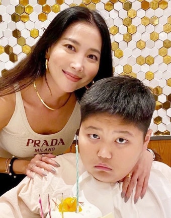 발달장애 아들 잃어버렸다는 오윤아 “난 끝났다”…안타까운 영상 | 위키트리 발달장애 아들 잃어버렸다는 오윤아 “난 끝났다”…안타까운 영상